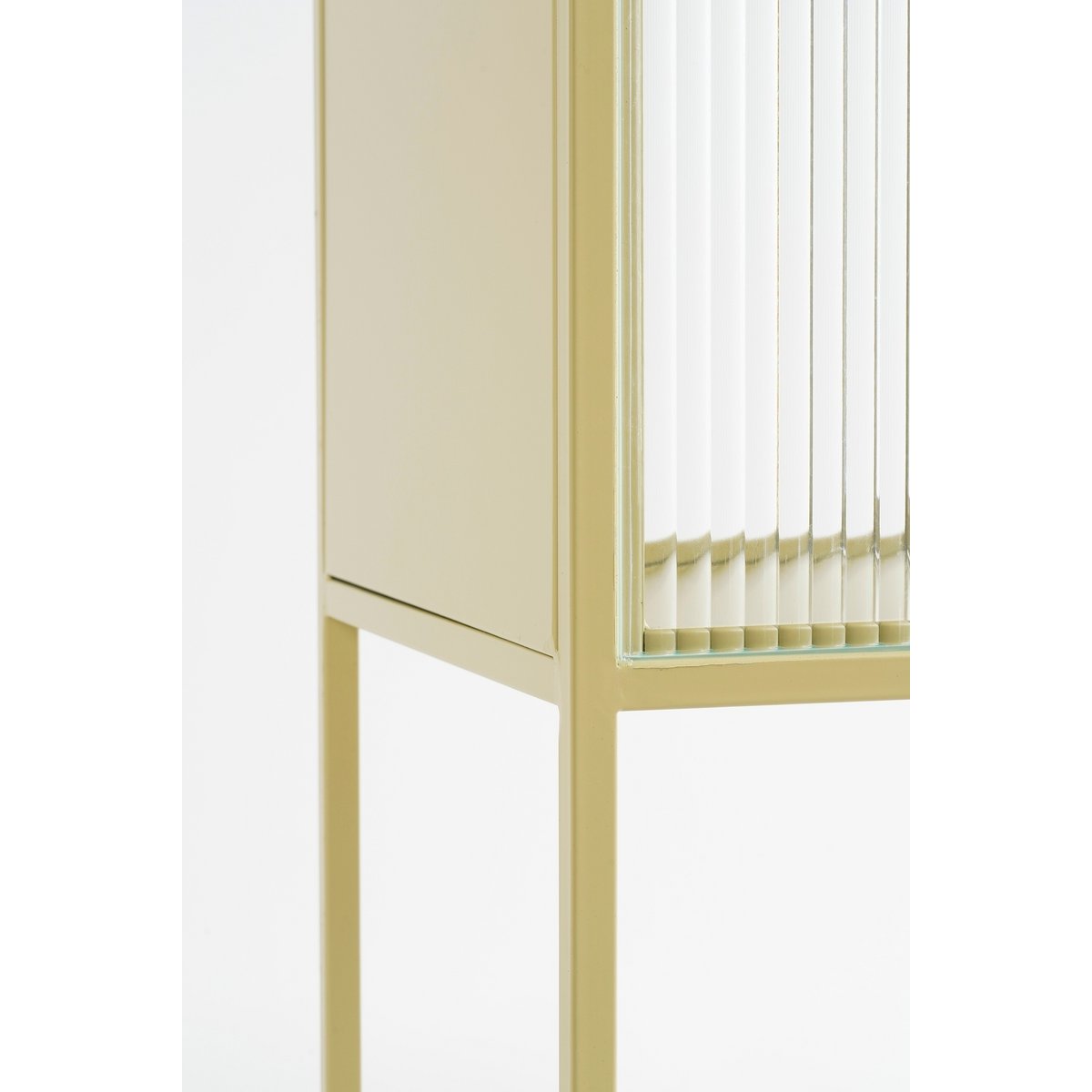 Clifton Opbergkast – Beige, Stijlvol design met geribbeld glas